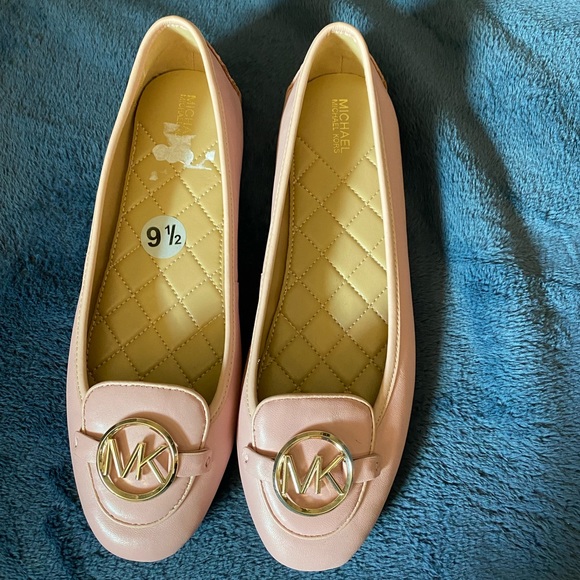 Pink Michael Kors Flats - Picture 1 of 4